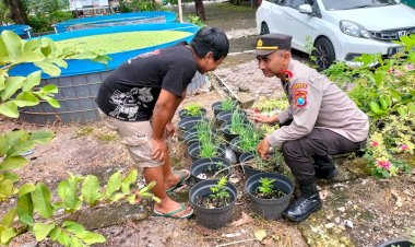 Polsek-Sedati-Tinjau-Lahan-P2B-di-Desa-Pabean,-Dorong-Ketahanan-Pangan-Lewat-Budidaya-Lele-dan-Tanaman-Buah