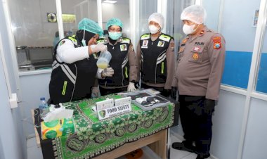 Tim-Dokkes-Polres-Magetan-Uji-Food-Safety-di-SPPG-Poncol