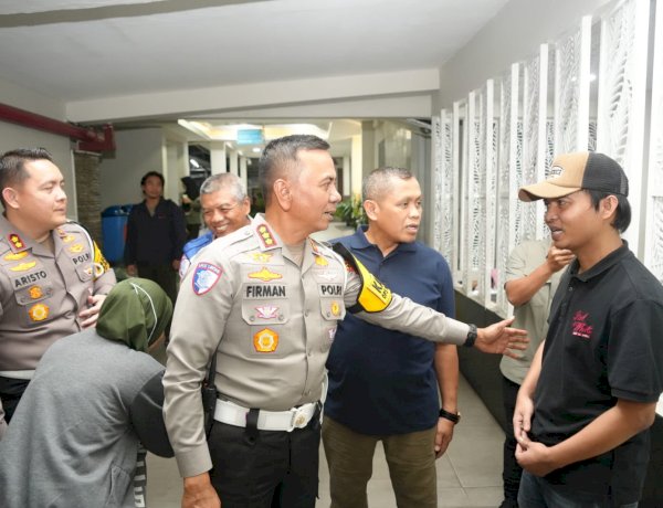 Polri Jenguk Korban Kecelakaan Ojol di Blok M, Pastikan Penanganan Medis hingga Sembuh