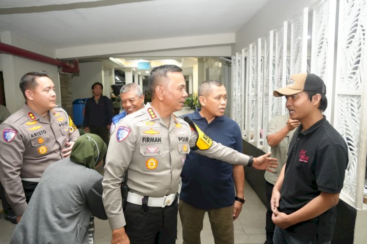 Polri Jenguk Korban Kecelakaan Ojol di Blok M, Pastikan Penanganan Medis hingga Sembuh